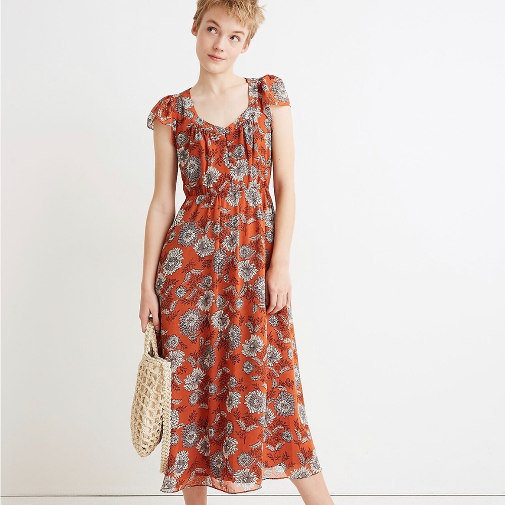 MADEWELL, Sheer-Sleeve Button-Front Midi Dress in Gathered Blooms, 4